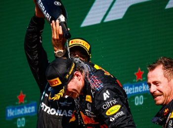 Red Bull Kembali Memimpin Saat Verstappen Menangkan GP Belanda