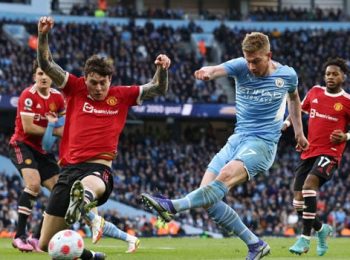 Manchester City Hancurkan Manchester United 4-1 di Derby